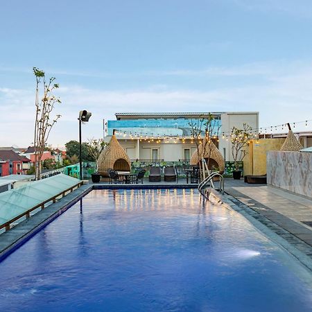 Boss Legian Hotel Powered By Archipelago Экстерьер фото