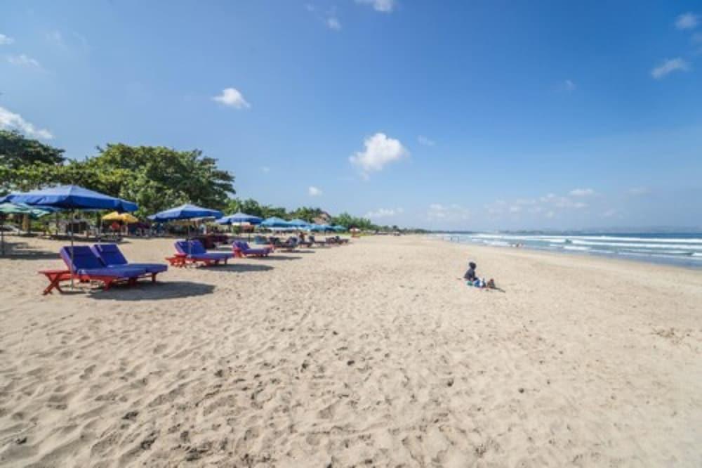 Boss Legian Hotel Powered By Archipelago Экстерьер фото