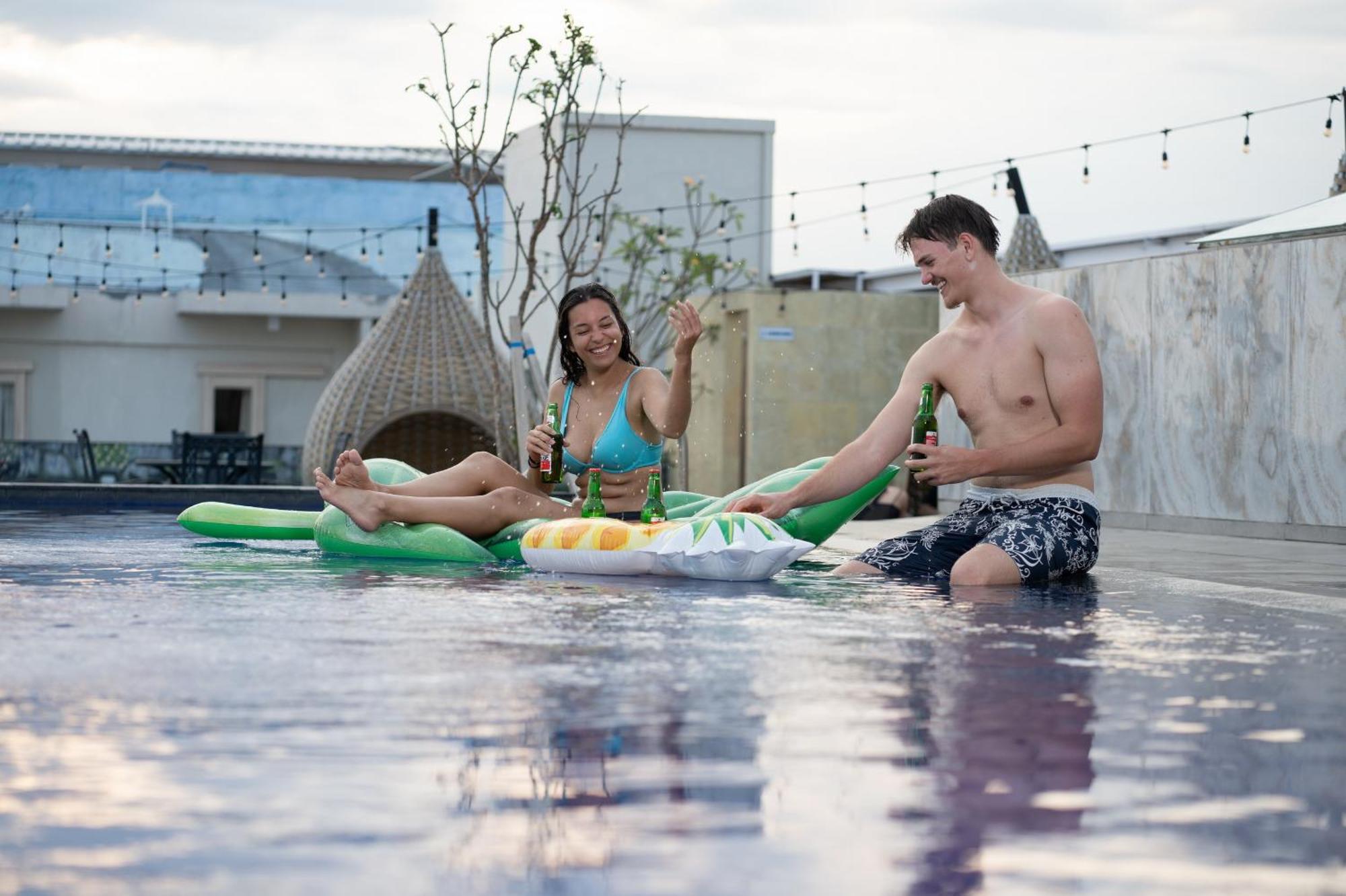 Boss Legian Hotel Powered By Archipelago Экстерьер фото