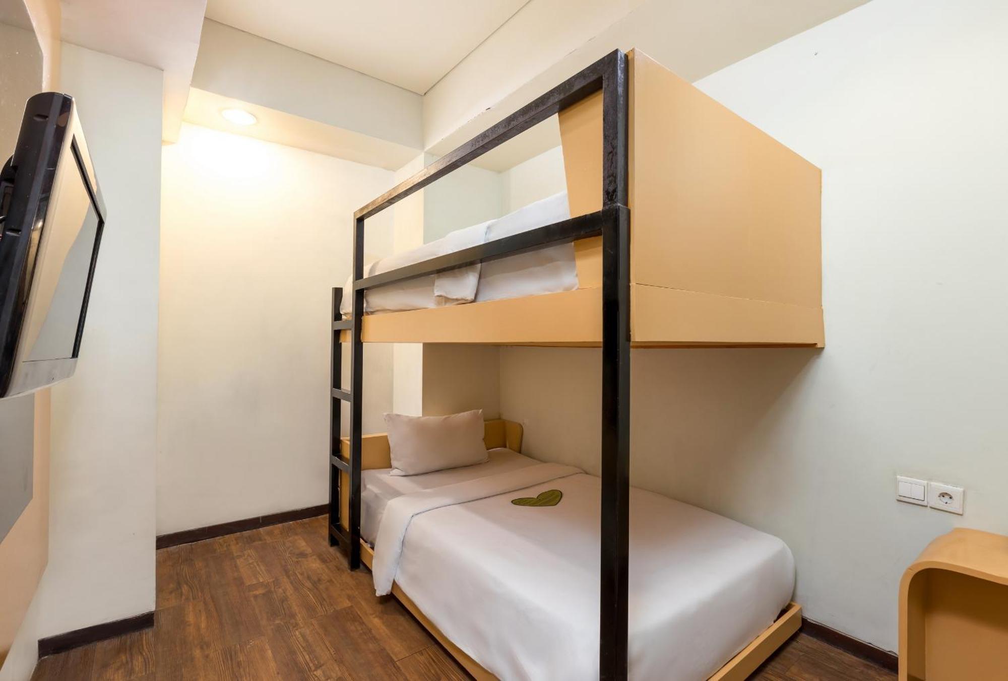 Boss Legian Hotel Powered By Archipelago Экстерьер фото